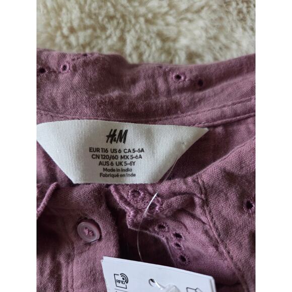 H&M Mauve long sleeved eyelet Blouse size 6 girls  NWT - Picture 5 of 8
